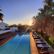 landmark 4-star boutique hotel - 3