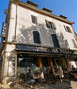 highly profitable brasserie bar - 3