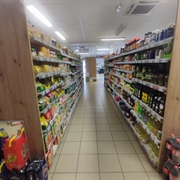 grocery store of 200 - 3