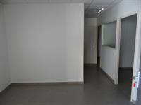 commercial space of 77m2 - 3