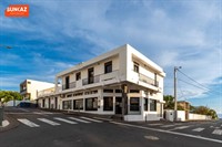 corner offices with shop - 1