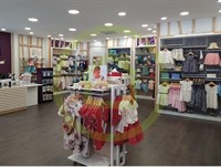 successful children's clothing franchise - 3