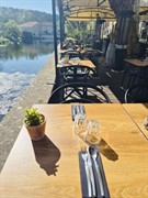 restaurant with terrace for - 2