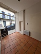 35 sq m retail - 3