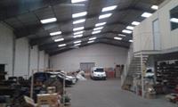 business premises of 1600m2 - 1