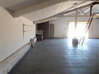 spacious warehouse with private - 3