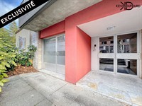accessible commercial premises with - 1