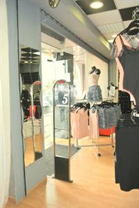 retail shop lyon 3eme - 2