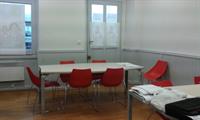 office space of 100m2 - 2