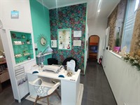 a 90m beauty salon - 3
