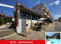 hotel restaurant with swimming - 1