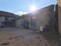commercial premises neuville-les-dames village - 2