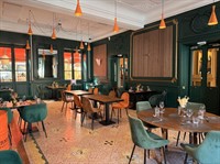 commercial hotel restaurant property - 2