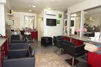 hairdressing salon trets - 1