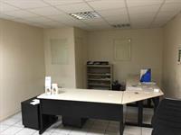 commercial shop with 25m2 - 3
