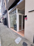 35 sq m retail - 1