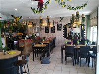 rare thriving restaurant for - 1