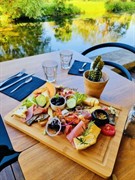restaurant with terrace for - 1