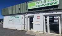 eco-friendly dry cleaning business - 1