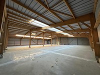 new 1800 m commercial - 2