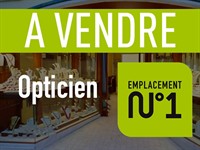 two optician stores pyrenees - 1