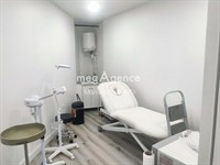 commercial premises ideal for - 3