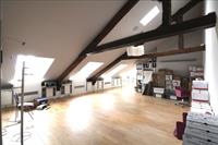 office space of 83m2 - 1