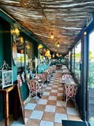 turnkey restaurant with a - 1