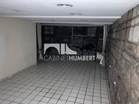 storefront on avenue de - 3