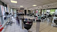 beauty salon premises for - 2
