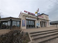 commercial premises with terrace - 1