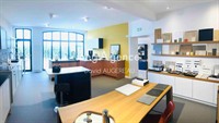 port-joinville beautifully renovated commercial - 3