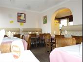 commercial room versailles for