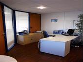 office of 56m2 aix