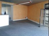commercial space nimes for