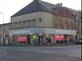 commercial space of 200m2