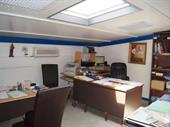 commercial building of 320m2