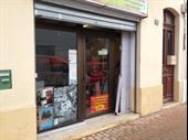 commercial space of 120m2