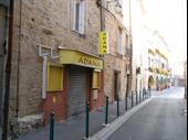 commercial space bagnols sur