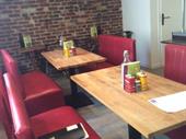 fast food restaurant levallois