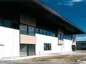 industrial space of 489m2
