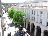 commercial space poissy for