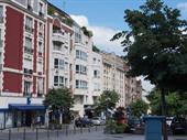 commercial space suresnes for