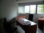 commercial space of 90m2