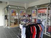 sports equipment shop aire