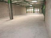 commercial space saint thibault