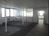 commercial space saint herblain