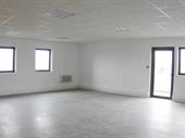 industrial space of 165m2