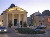 commercial space versailles for
