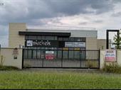 commercial space chateau landon